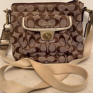 Coach Signature Turnlock Crossbody Bag